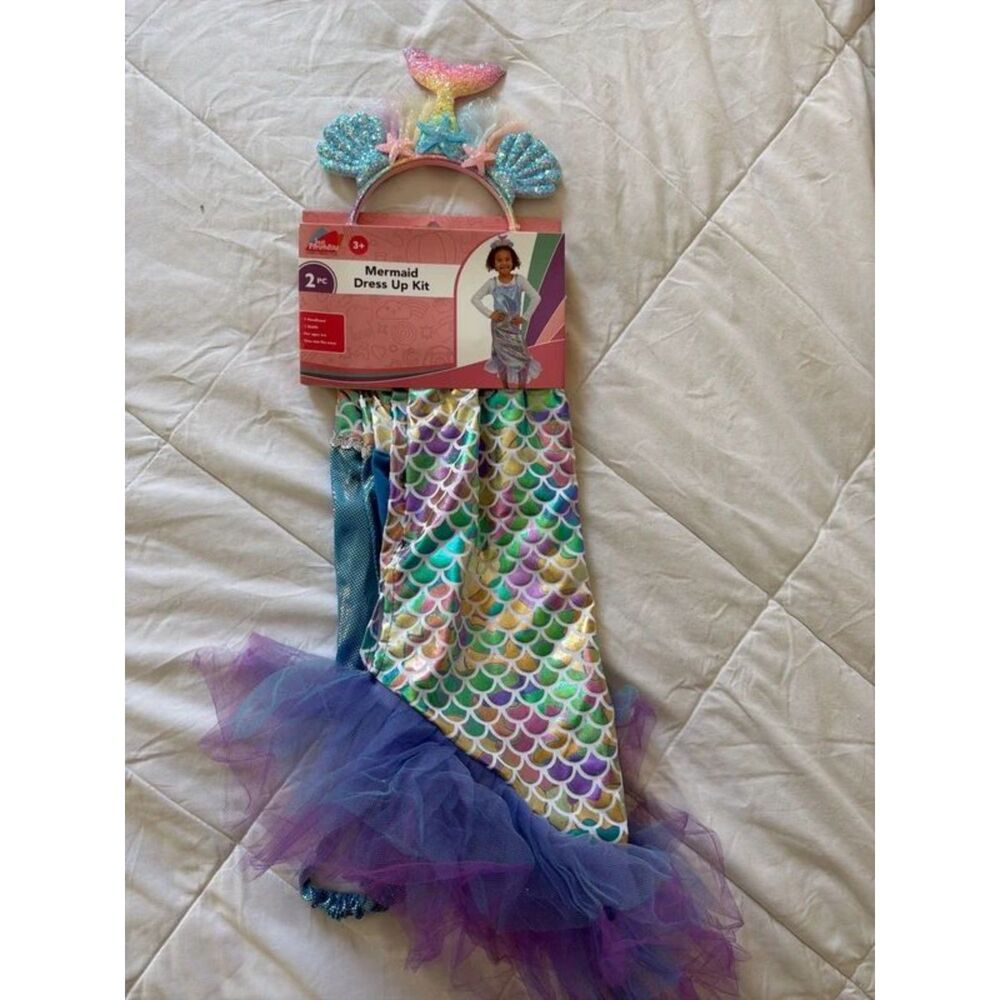 Mermaid dress up kit Halloween costume new